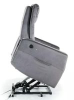 Relaxačné kreslo ADONIS VELVET, poťah: látka BLUVEL 14 sivá - ilustračný obrázok Relaxačné kreslo ADONIS VELVET, poťah: látka BLUVEL 14 sivá - ilustračný obrázok